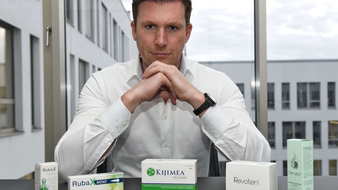 A Pharma Billionaire Is Developing A Marijuana Painkiller To Replace Dangerous Opioids