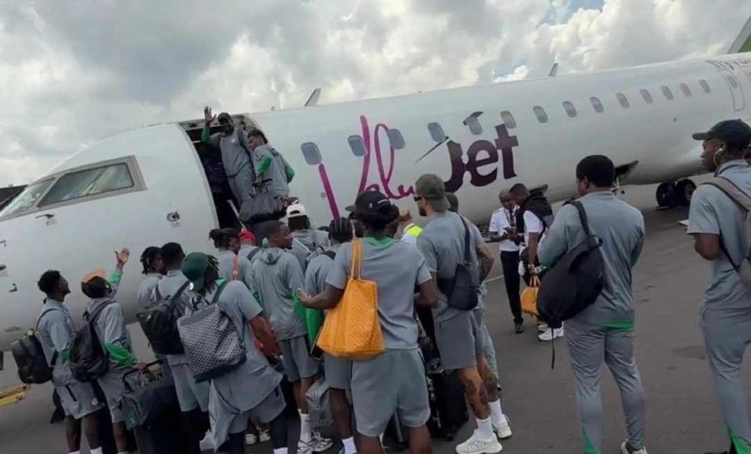 Mid-Air Scare: ValueJet Aircraft Carrying Super Eagles Forced to Make Emergency Landing in Angola Over Cracked Windshield
